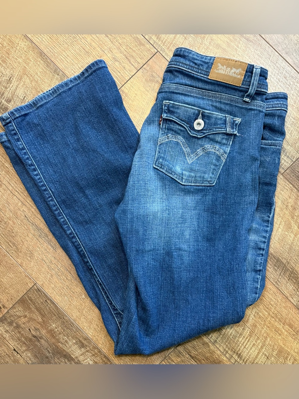 Levi’s 529 Curvy Bootcut Jeans Women’s 12 Medium Wash Flap Pocket